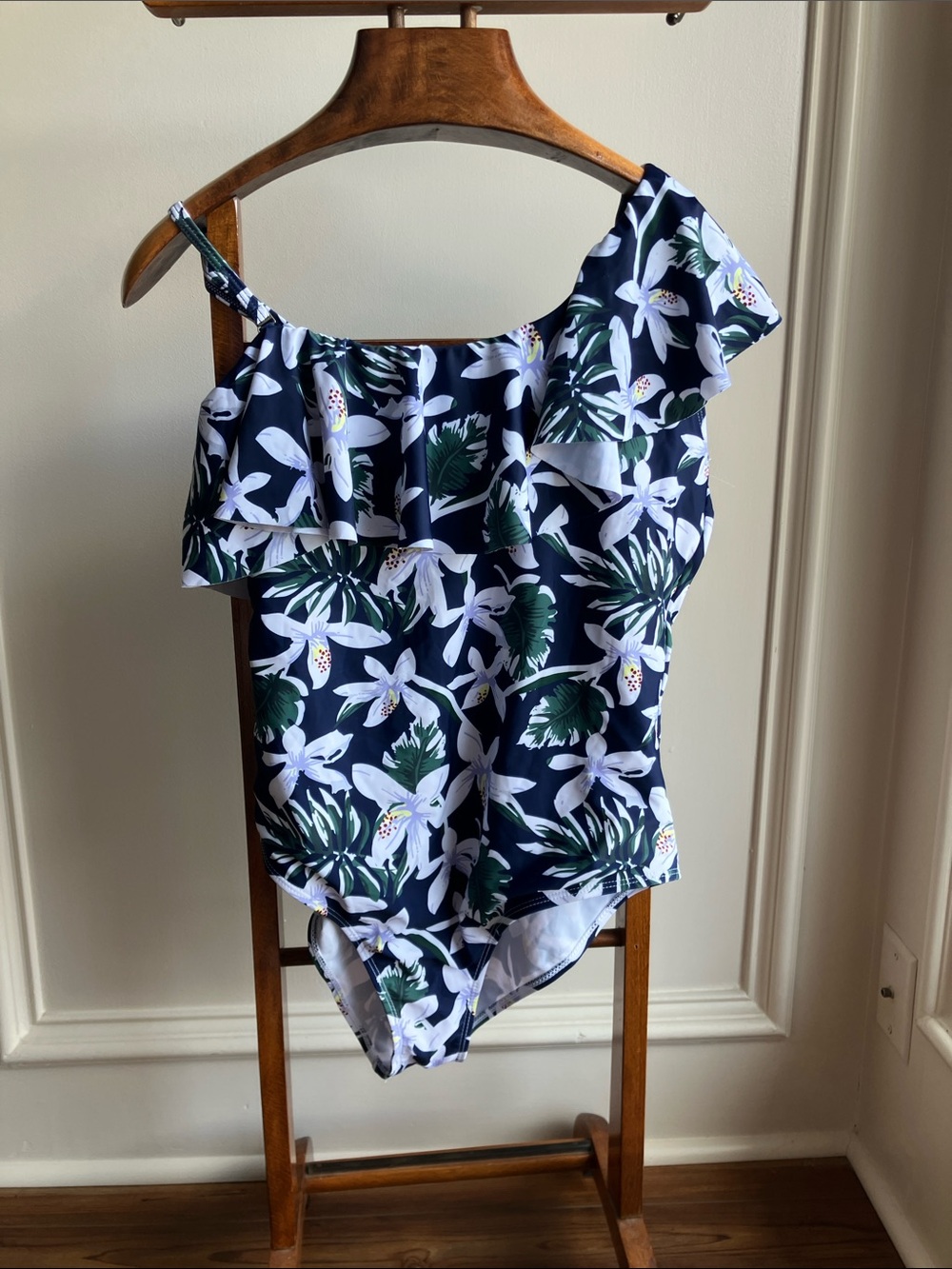 One-Shoulder Floral Swim Suit in Navy and White